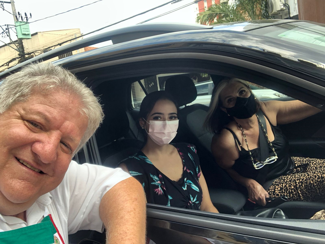 Valdir Paezani, Manuela Alves de Lima Oliveira e Mariangela Alves Lima